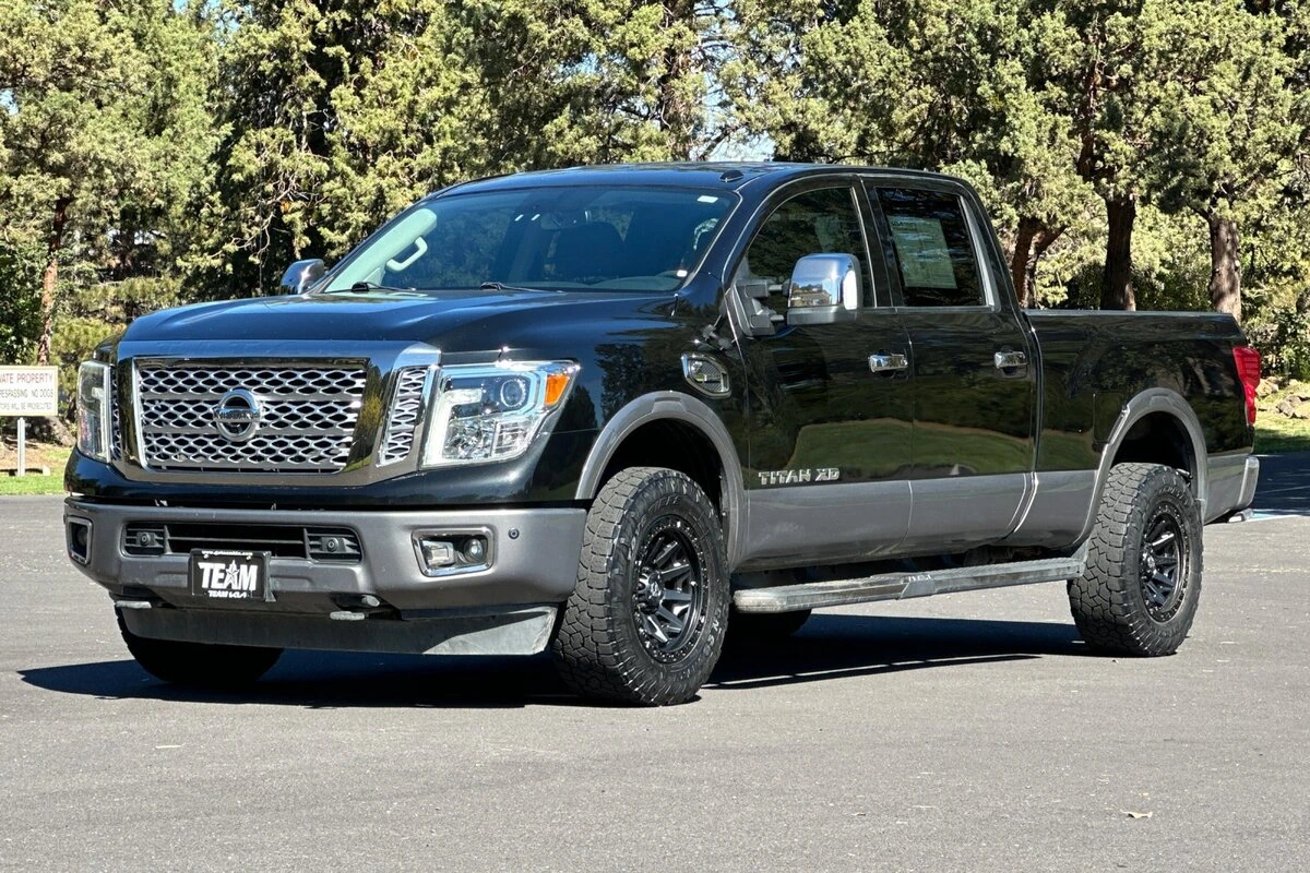 2017 Nissan Titan XD Platinum Reserve - Photo 8