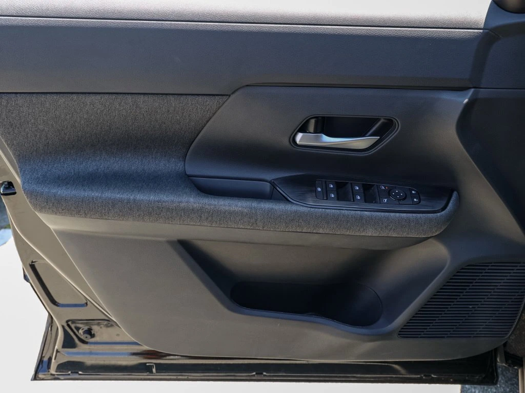 2026 Nissan KICKS SV - Photo 22
