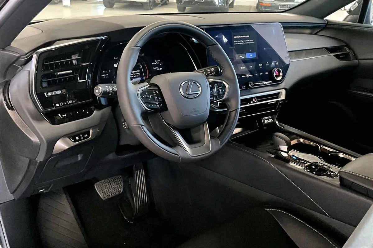 New Lexus RX interior