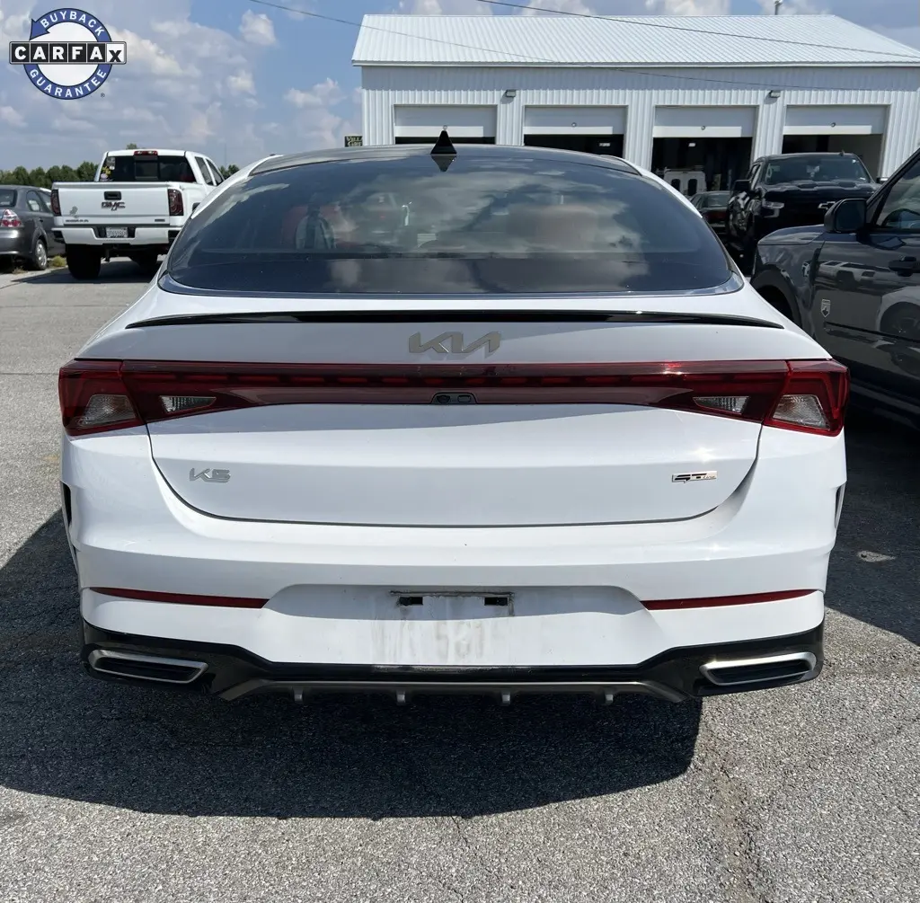 2024 Kia K5 GT-Line photo 5