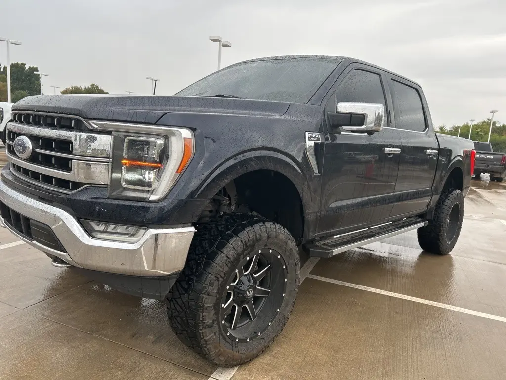 2021 Ford F-150 Lariat photo 2