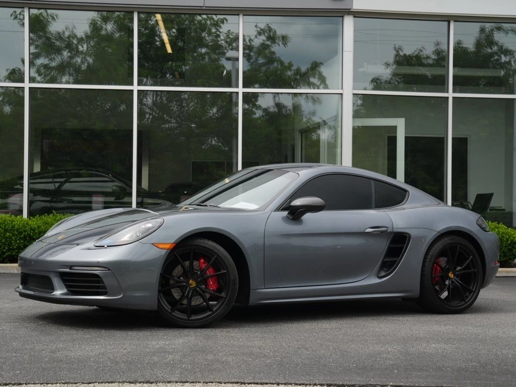 2025 Porsche 718