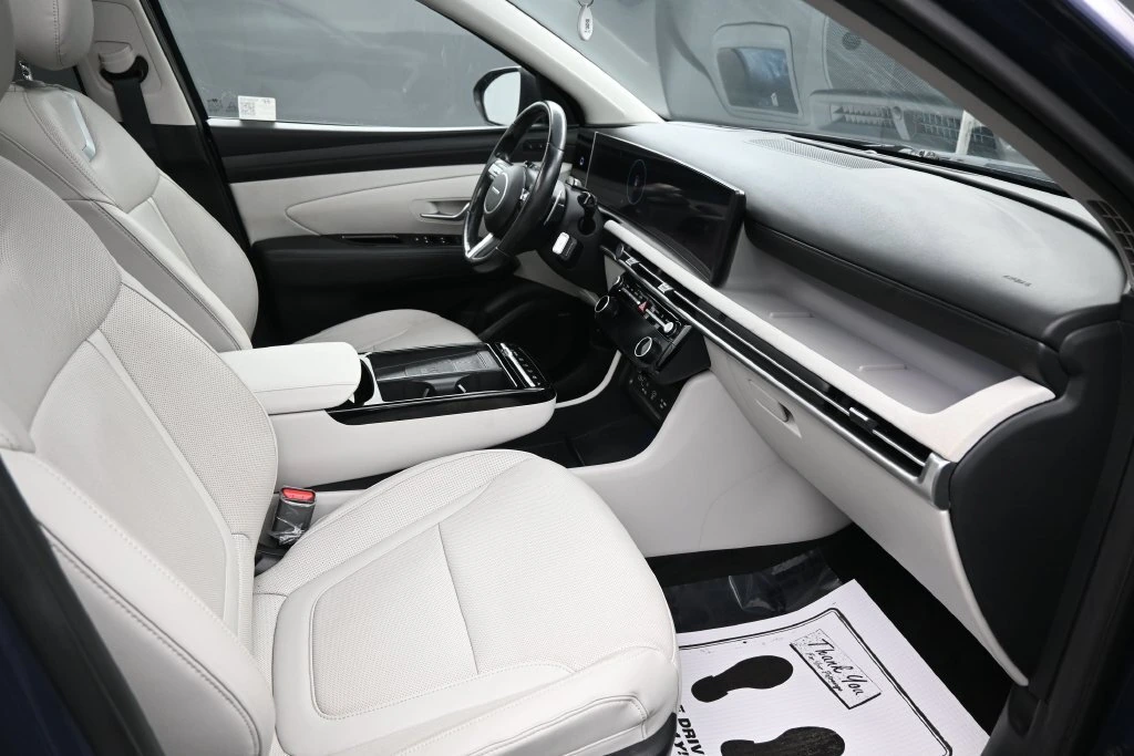 2025 Hyundai Tucson Limited - Photo 29