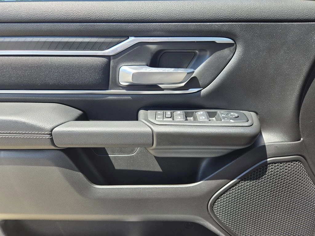 2026 RAM 1500 Big Horn/Lone Star - Photo 18