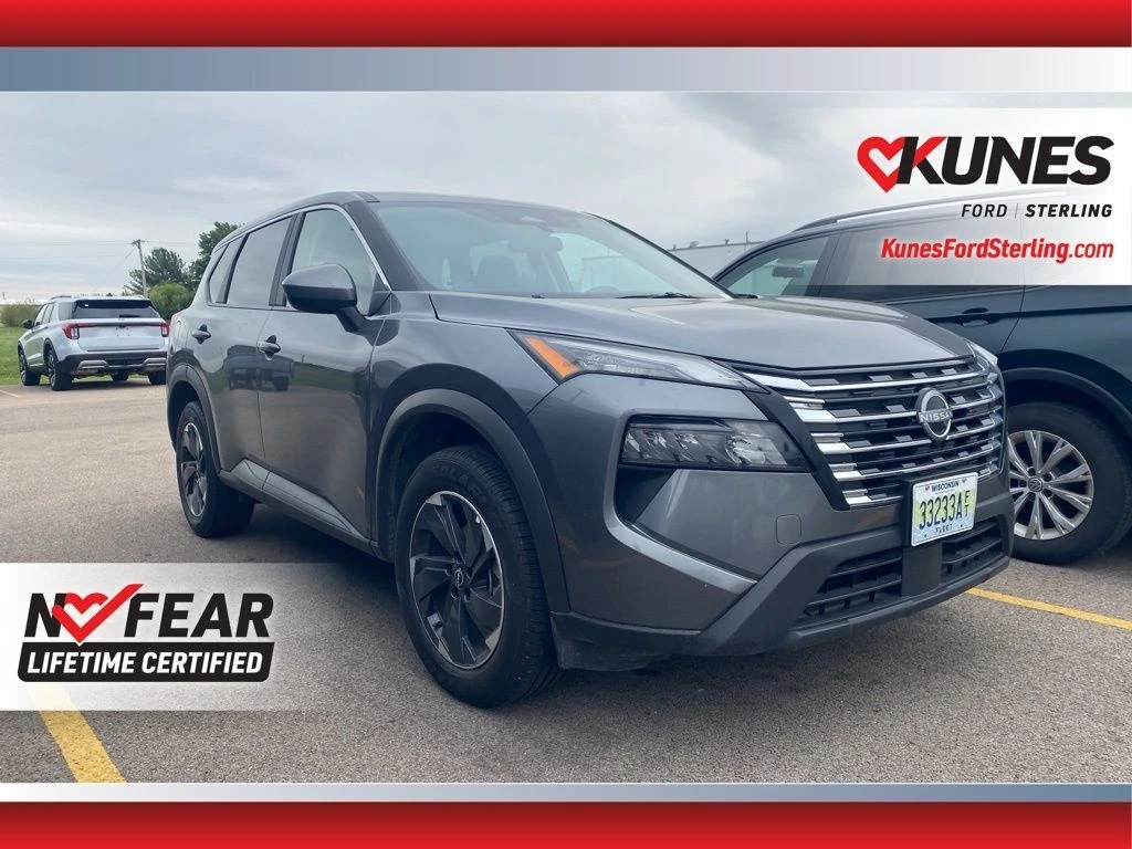 2025 Nissan Rogue SV AWD's photo