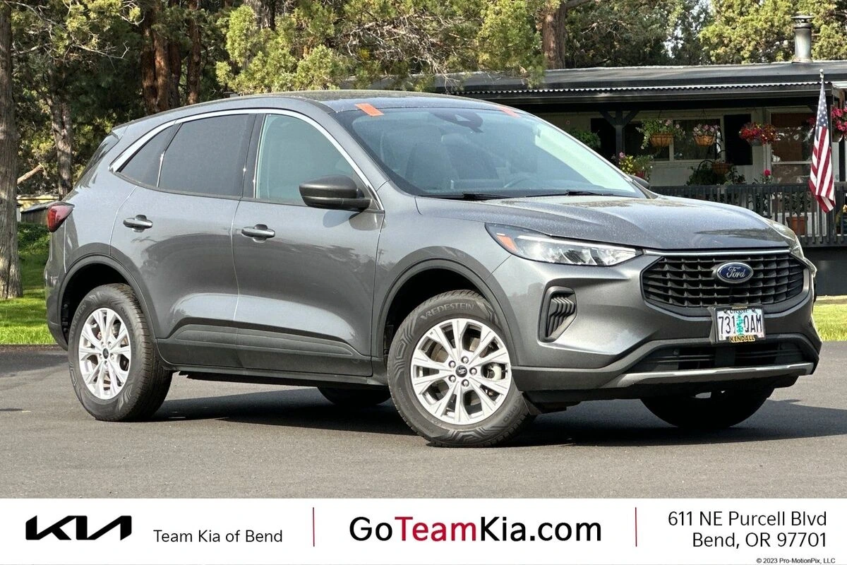 2024 Ford Escape