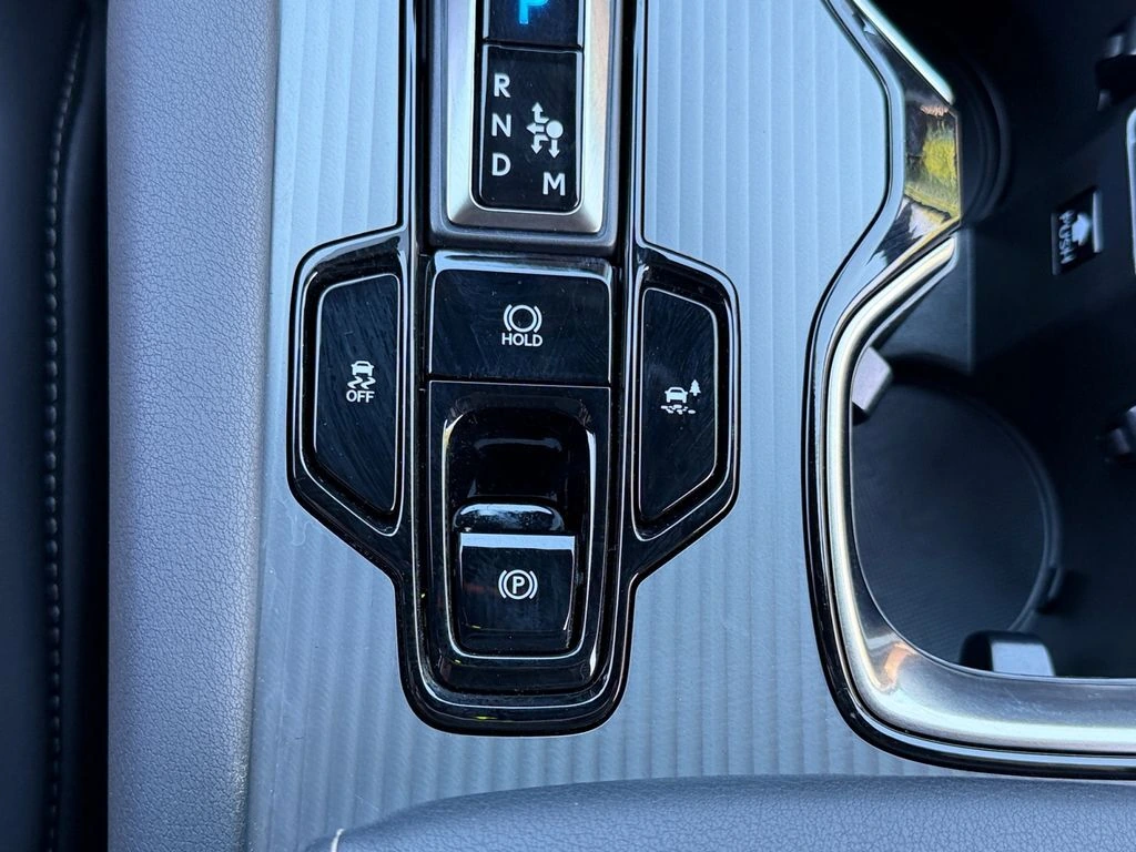 2024 Lexus RX Hybrid 500h - Photo 31