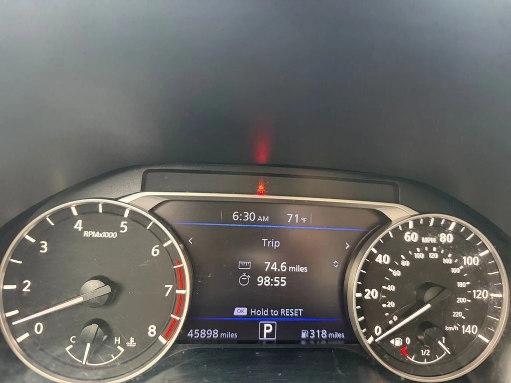 2025 Nissan Altima SV - Photo 12