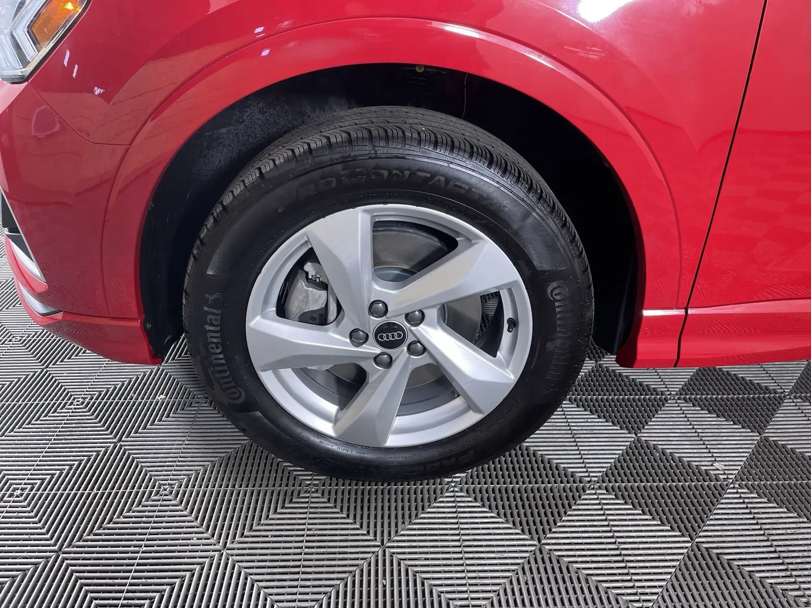 2022 Audi Q3 Premium Plus 40 TFSI photo 23