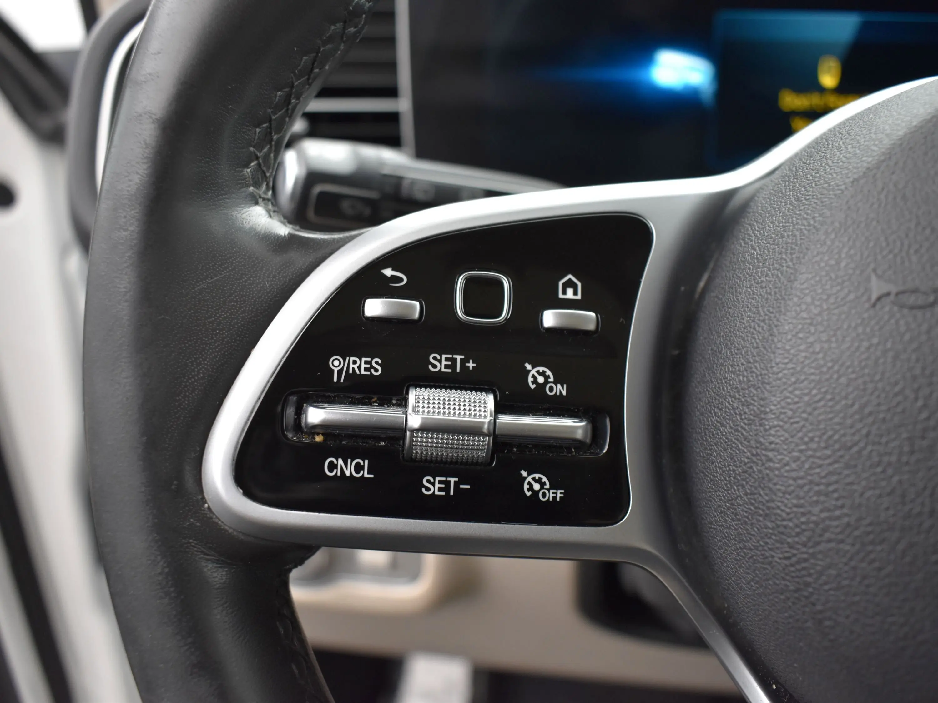 2020 Mercedes Benz GLE 350 4MATIC photo 8