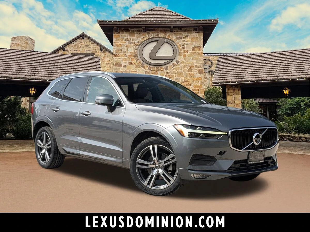 2021 Volvo XC60 T5 Momentum AWD's photo