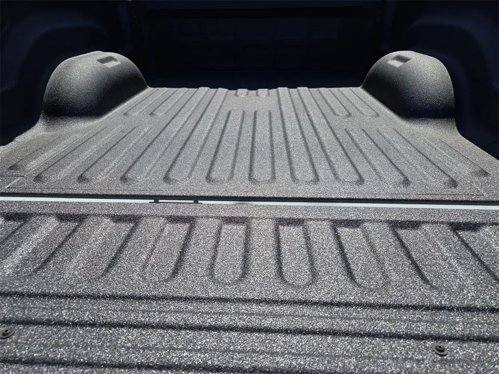 2026 Ram 2500 Laramie photo 23