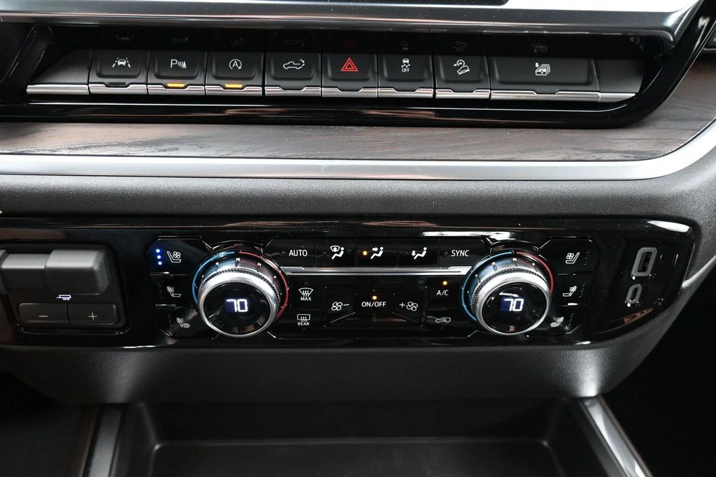2026 GMC Sierra 1500 SLT - Photo 12