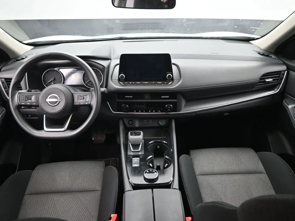 2024 Nissan Rogue SV AWD photo 16