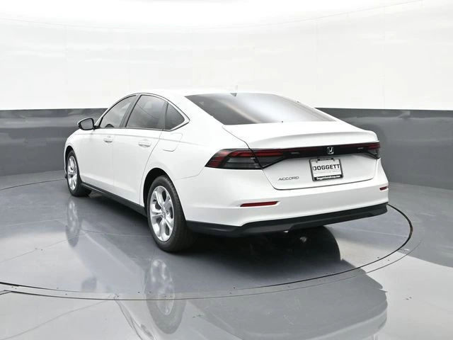 2025 Honda Accord LX - Photo 8