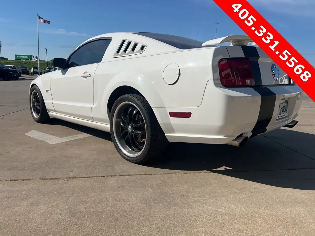 2007 Ford Mustang GT Deluxe photo 5