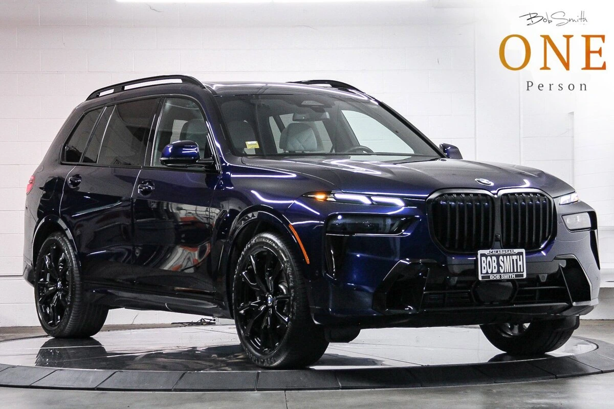 2026 BMW X7 xDrive40i's photo