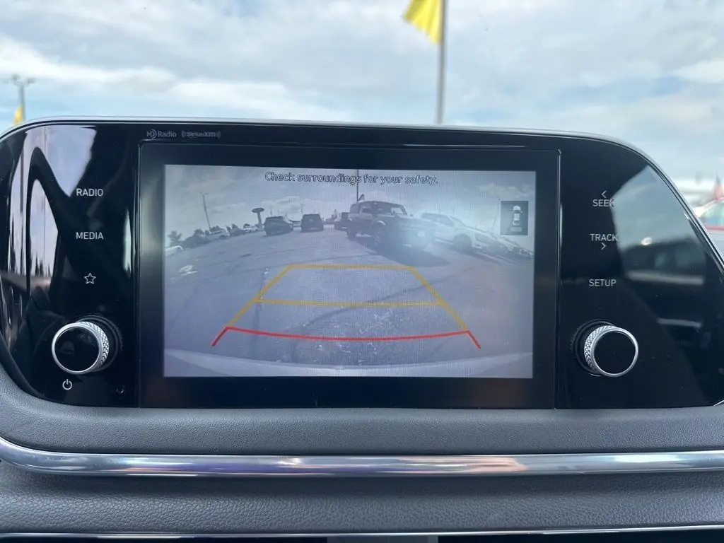 2020 Hyundai Sonata SEL photo 24