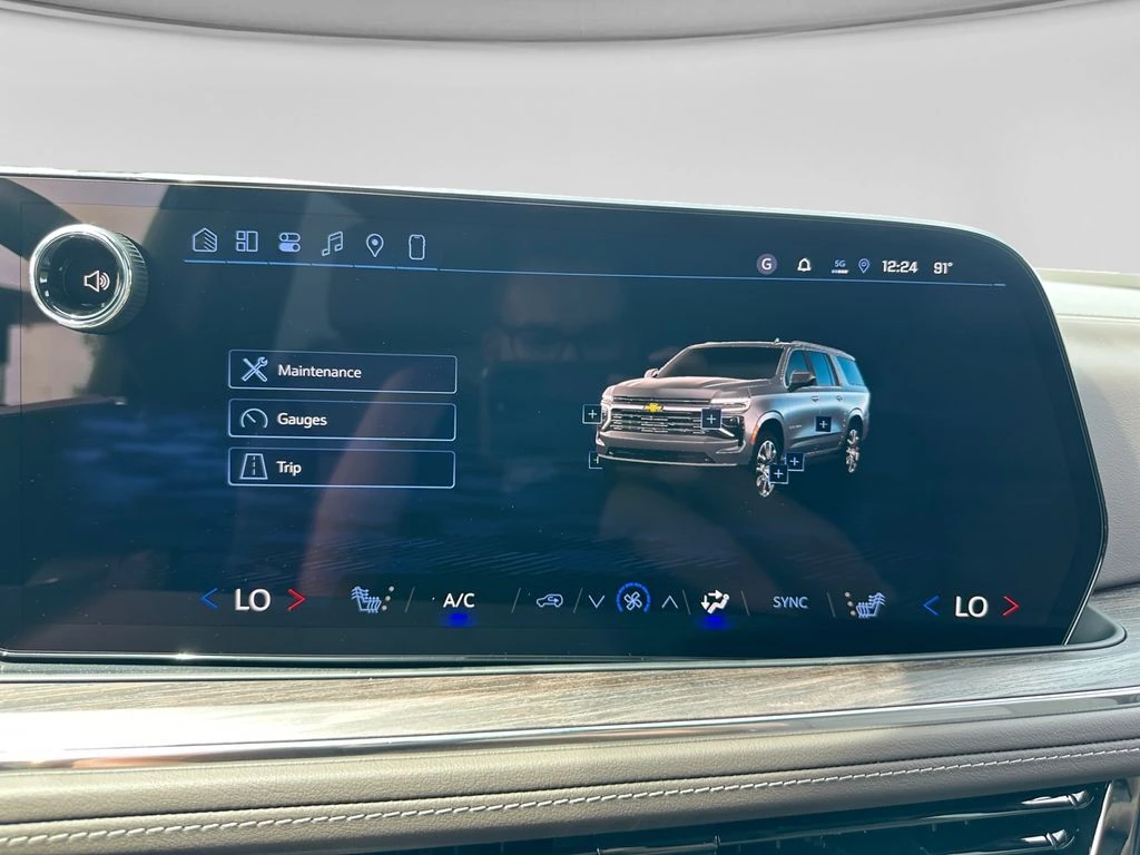 2026 Chevrolet Suburban LT - Photo 23