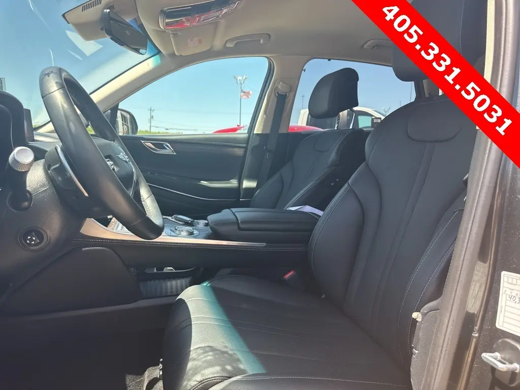 Used 2024 GENESIS GV80 Standard with VIN KMUHBDSB2RU166459 for sale in Pauls Valley, OK