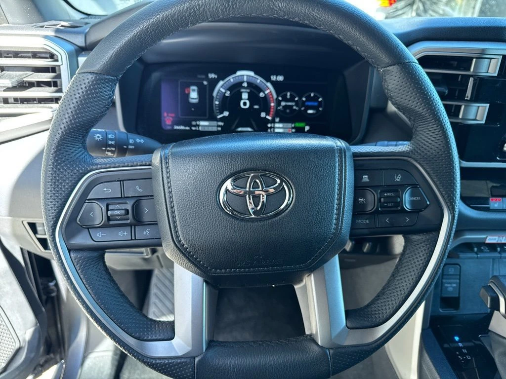 2025 Toyota Sequoia SR5 - Photo 10