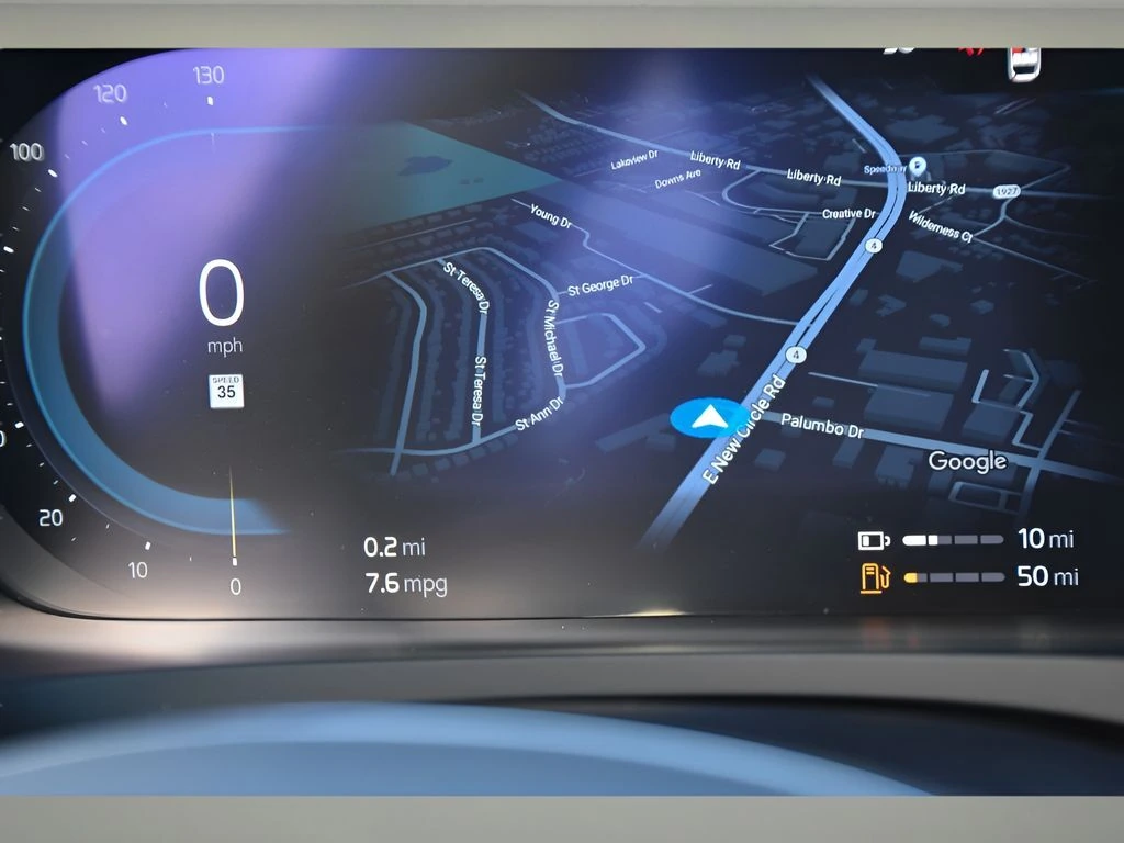 2024 Volvo - image 12