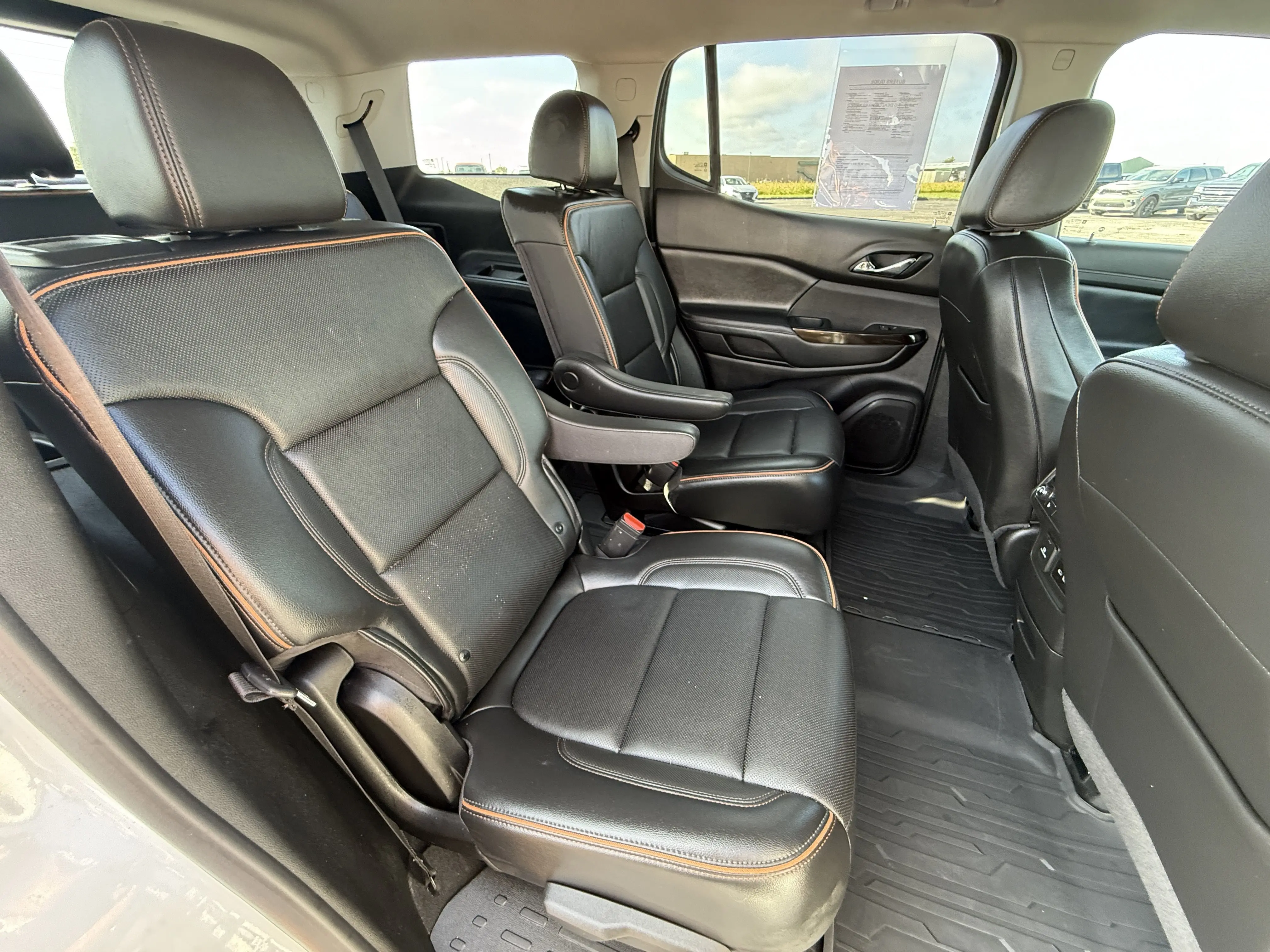 2023 Gmc Acadia AT4 photo 15