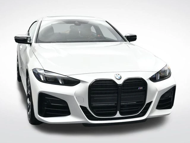 2026 BMW 4 Series M440i - Photo 11
