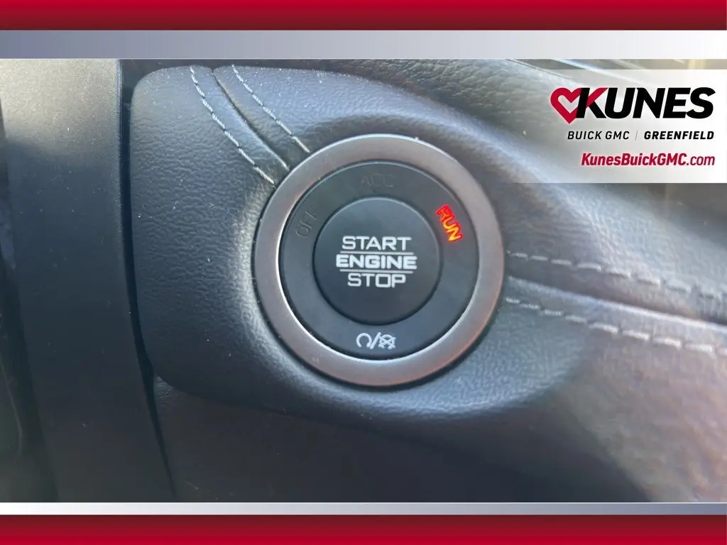2024 Dodge Durango SXT photo 19