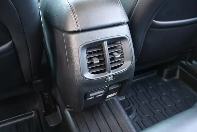 2019 Jeep Cherokee Limited photo 41