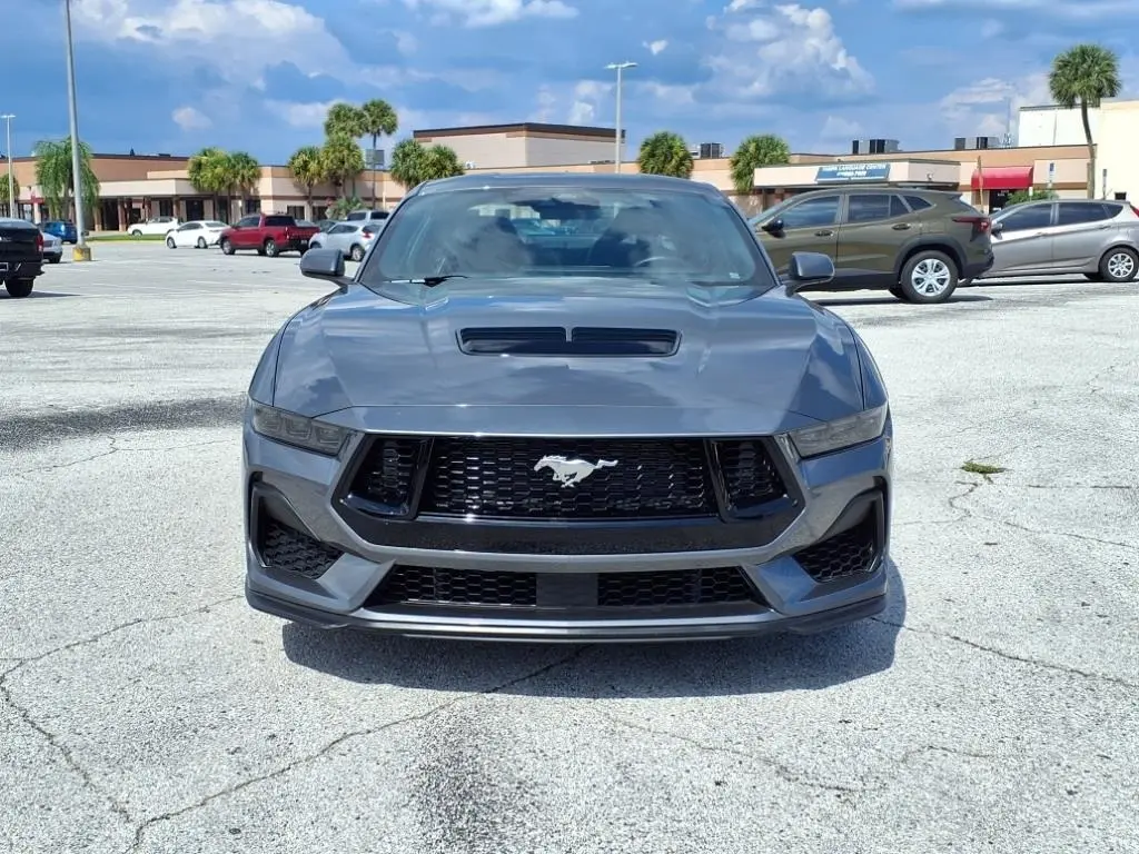 2025 Ford Mustang GT Premium photo 2