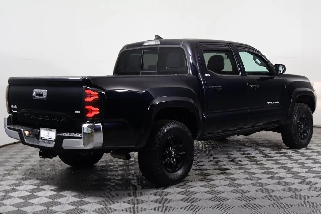 2019 Toyota Tacoma SR5 V6 photo 4