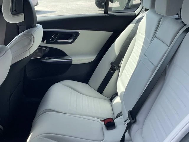 2026 Mercedes-Benz C-Class Sedan C 300 - Photo 11