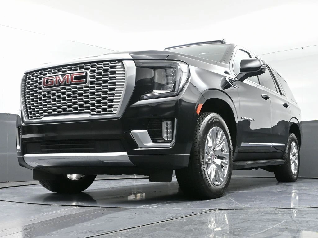 2024 GMC Yukon Denali - Photo 49