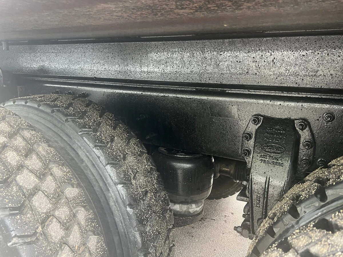 2017 Peterbilt 567 - image 5