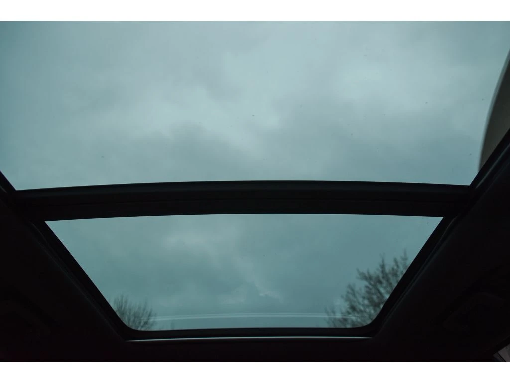 2026 Volvo - image 13