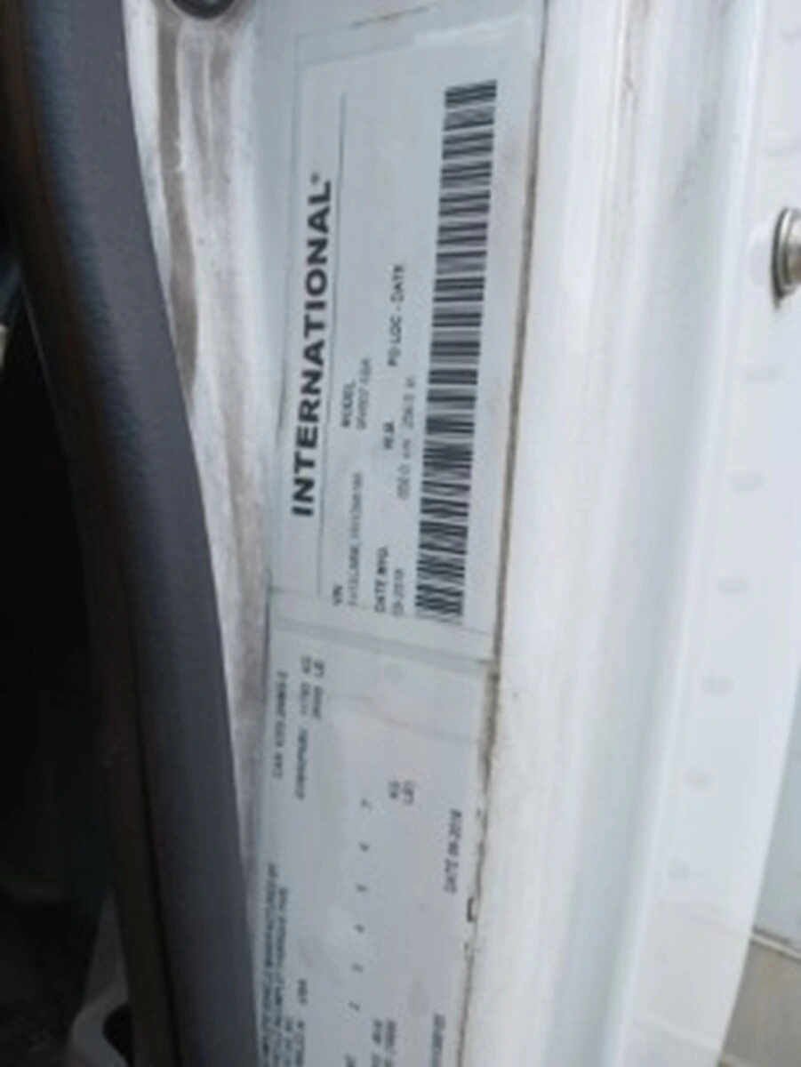 2019 International MV - image 10