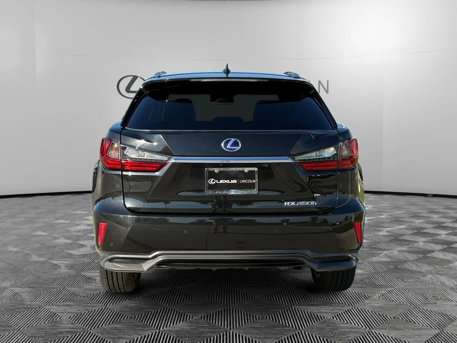 2017 Lexus RX 450h AWD photo 4