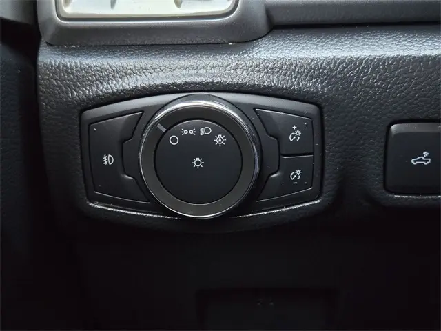 2020 Ford Ranger XLT photo 21