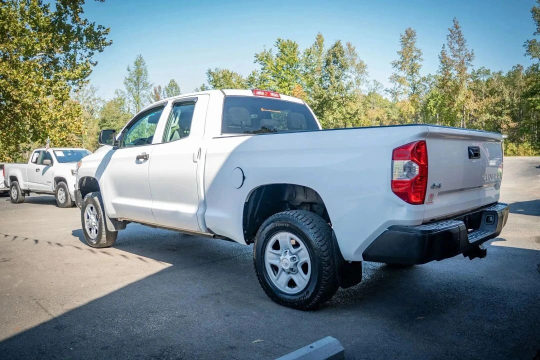 2015 Toyota Tundra SR5 - Photo 9