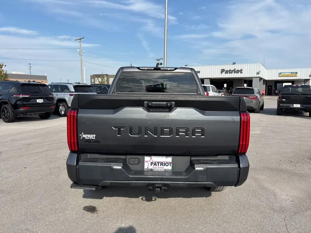 2023 Toyota Tundra SR5 photo 4