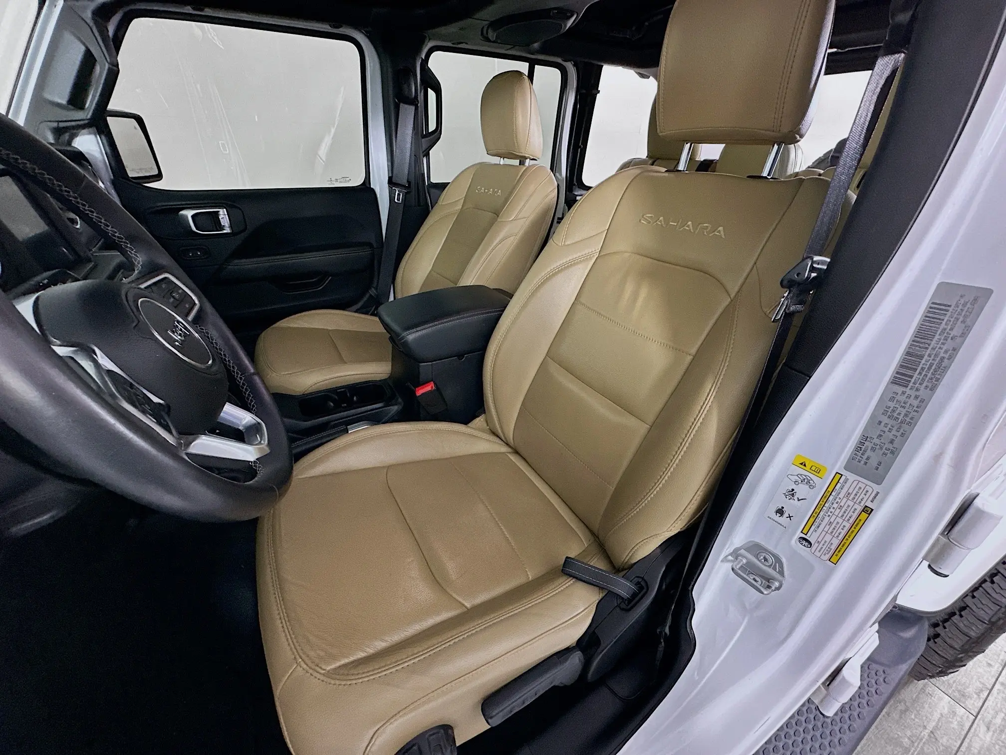 2019 Jeep Wrangler Unlimited Sahara photo 19