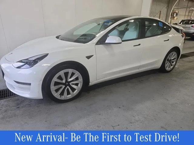 2021 Tesla Model 3 Base