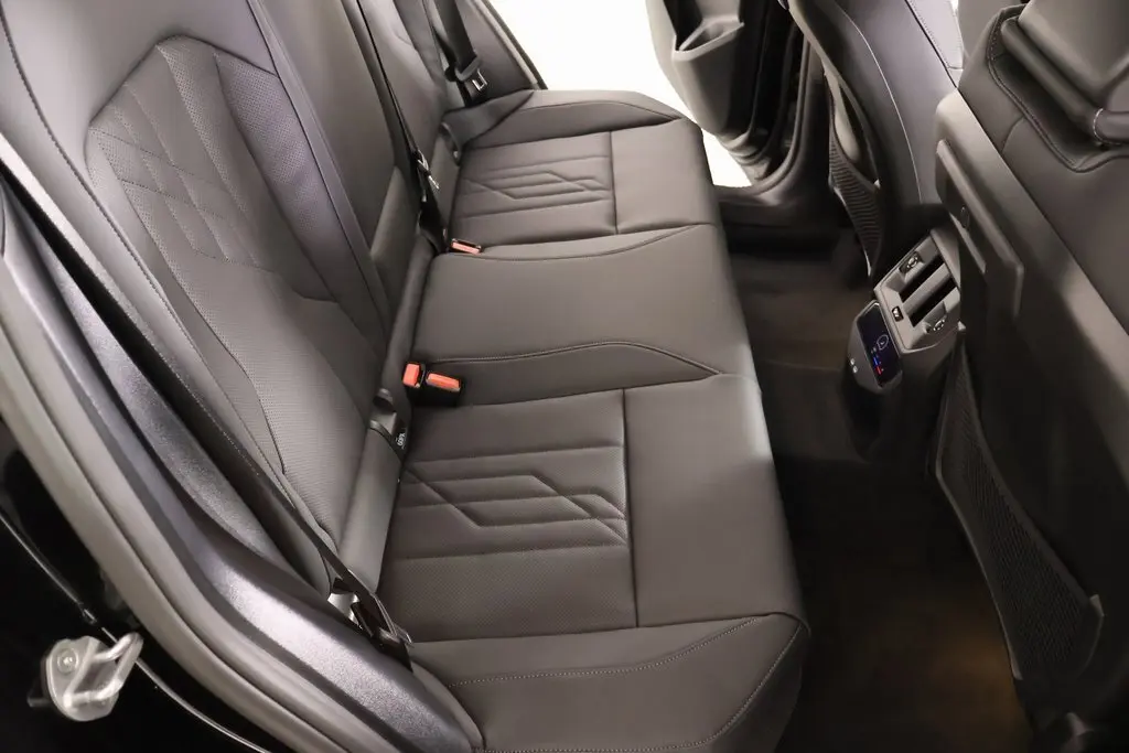 2026 Bmw X3 photo 13