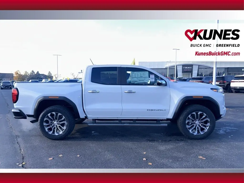 2026 Gmc Canyon Denali photo 2
