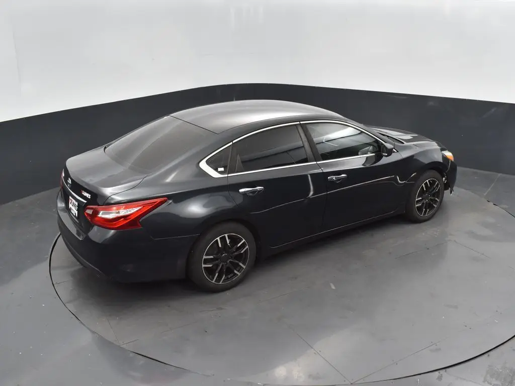 2016 Nissan Altima 2.5 S photo 30