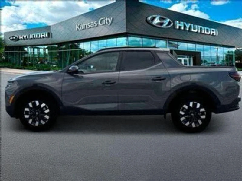 Used 2025 Hyundai Santa Cruz SEL Activity with VIN 5NTJC4DE9SH127653 for sale in Kansas City