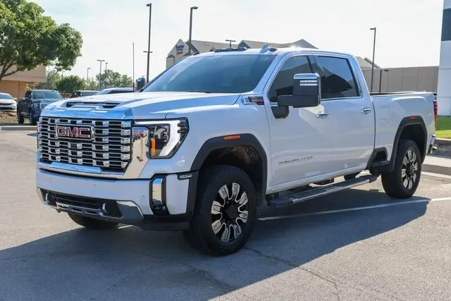 2025 Gmc Sierra 2500 HD Denali photo 4
