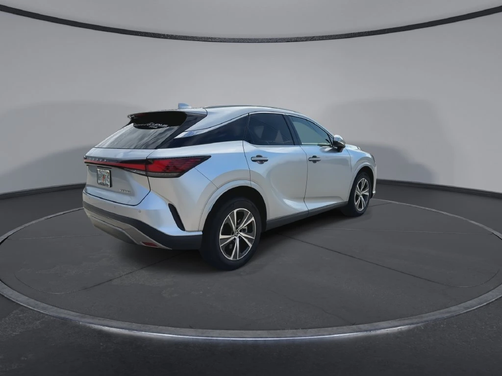 2026 Lexus RX 350 - Photo 8