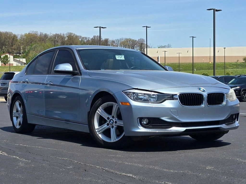 2014 BMW 3 Series 320i